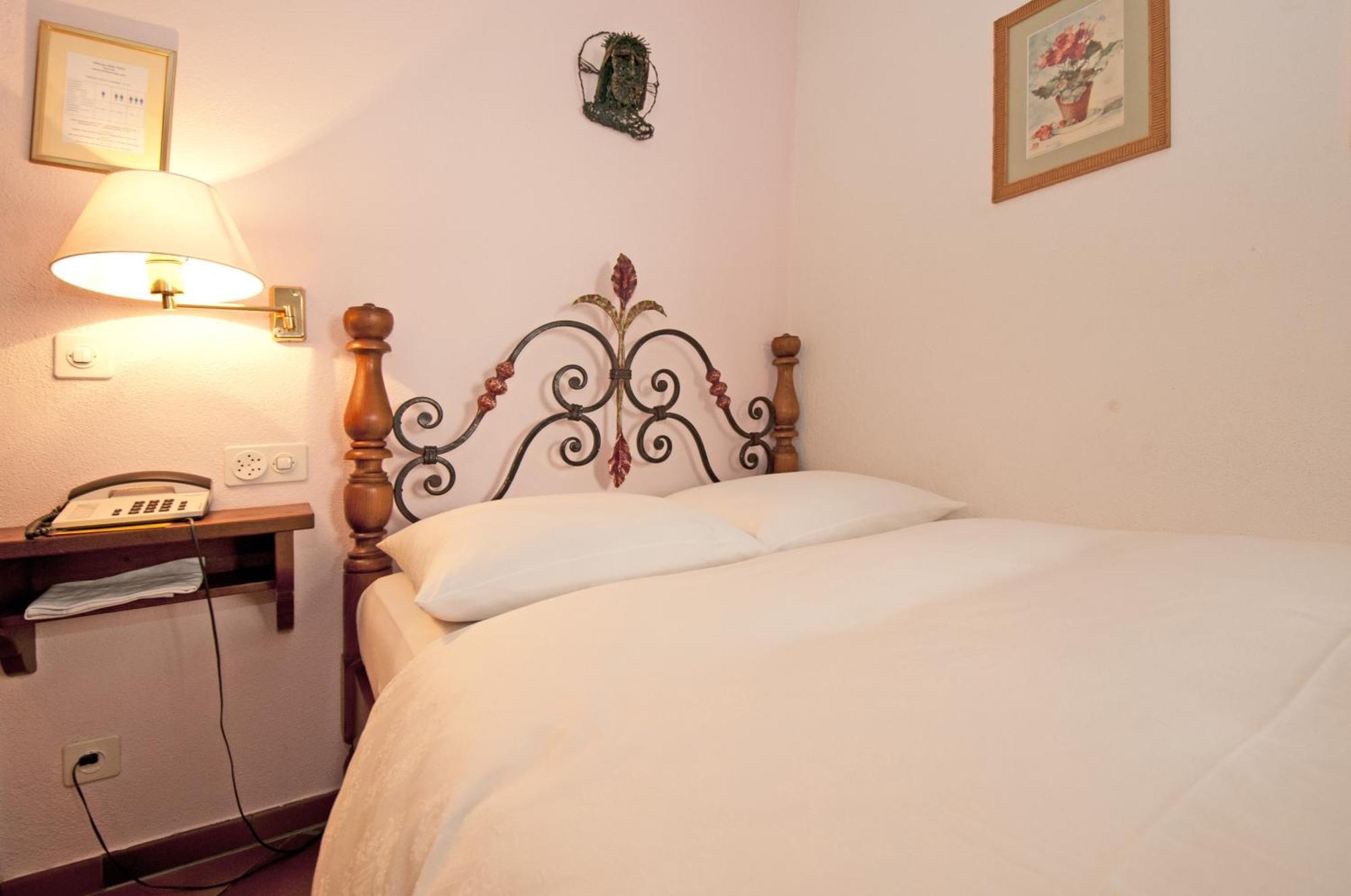 מורקוטה Albergo Ristorante Della Posta מראה חיצוני תמונה