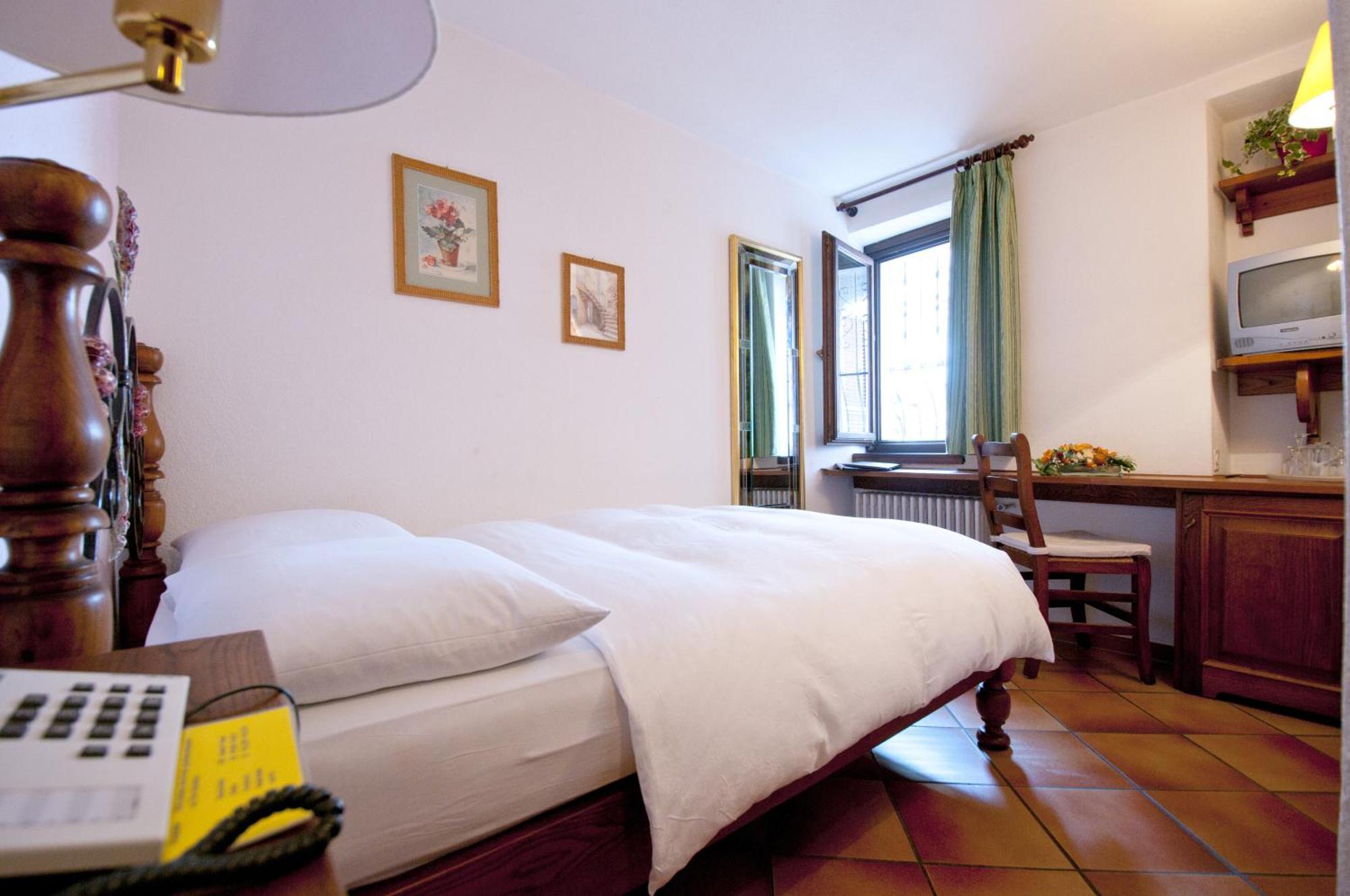מורקוטה Albergo Ristorante Della Posta מראה חיצוני תמונה